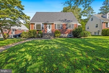 4107 Mitscher Ct, Kensington, MD 20895