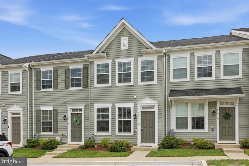 408 Pemberton Park Ln, Frederick, MD 21703