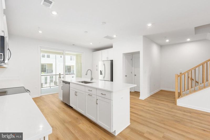 20889 Murry Falls Ter, Ashburn, VA 20147