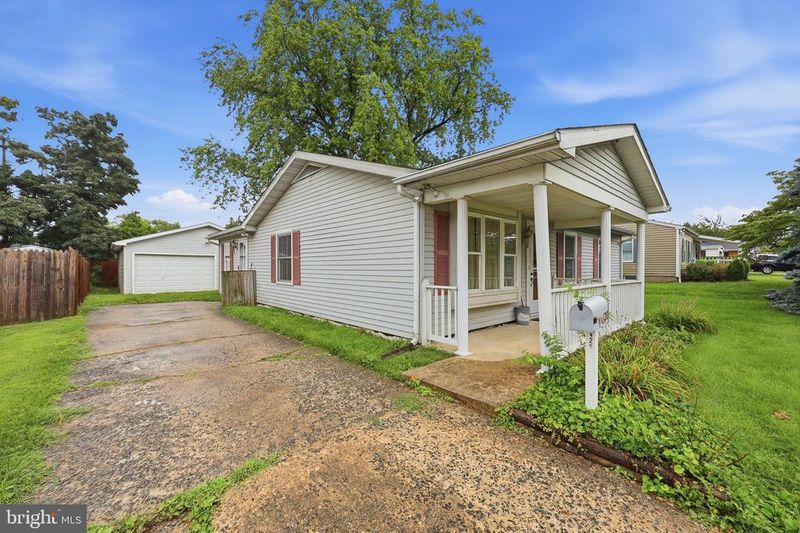 420 Burck St, Frederick, MD 21701