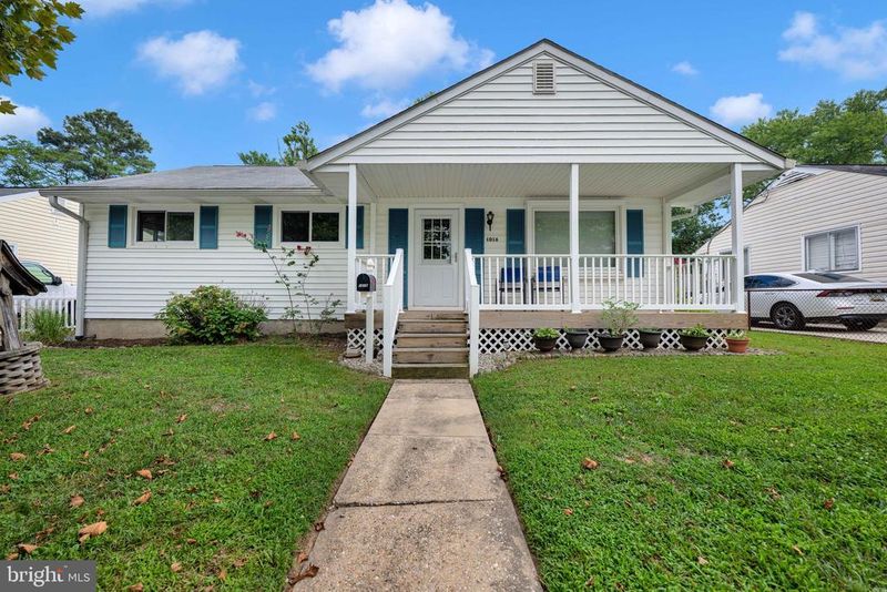 1016 Harrison Dr, Laurel, MD 20707