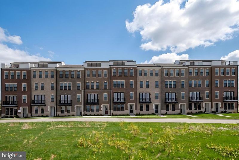 20875 Murry Falls Ter, Ashburn, VA 20147