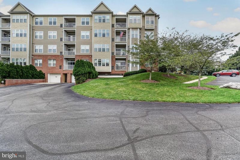 2250 Bear Den Rd #305, Frederick, MD 21701