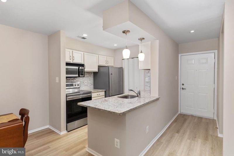 1706 Ascot Way, Reston, VA 20190
