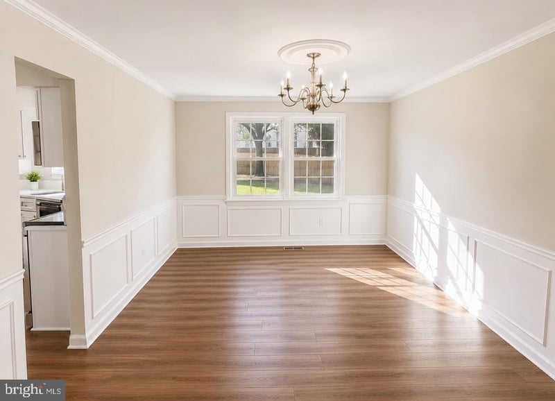 8300 Honeyhill Rd, Laurel, MD 20723