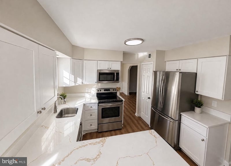 8300 Honeyhill Rd, Laurel, MD 20723