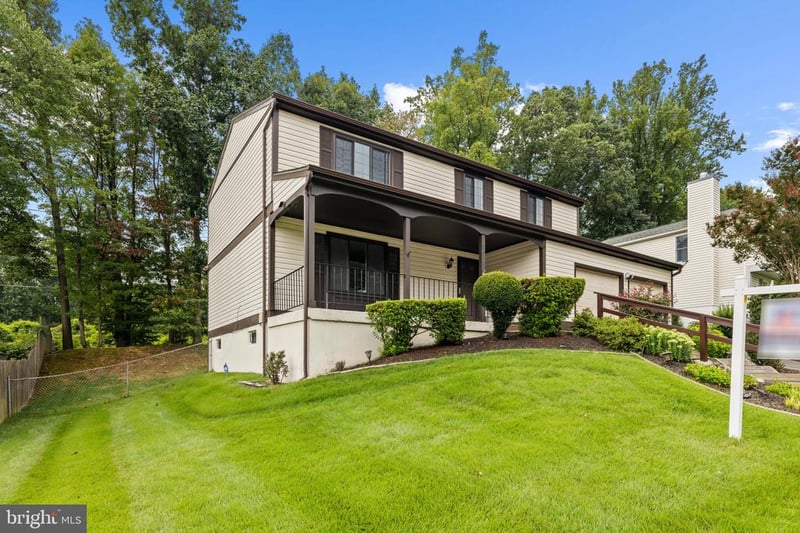 7613 Springfield Hills Dr, Springfield, VA 22153