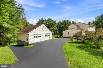 26135 Viewland Dr, Damascus, MD 20872