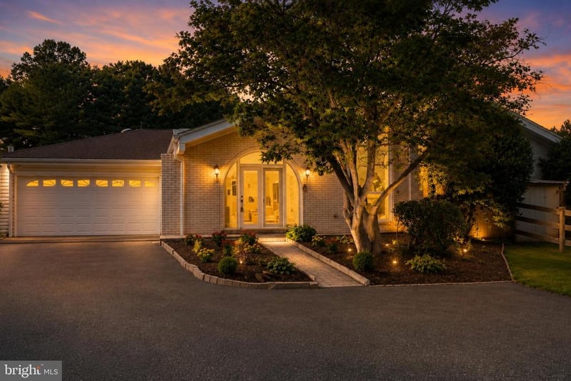 10108 Baileysburg Ln, Nokesville, VA 20181