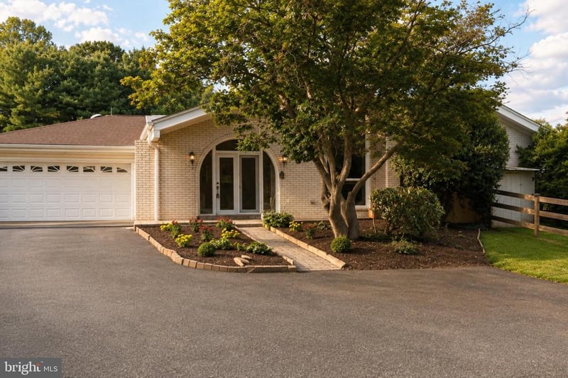 10108 Baileysburg Ln, Nokesville, VA 20181