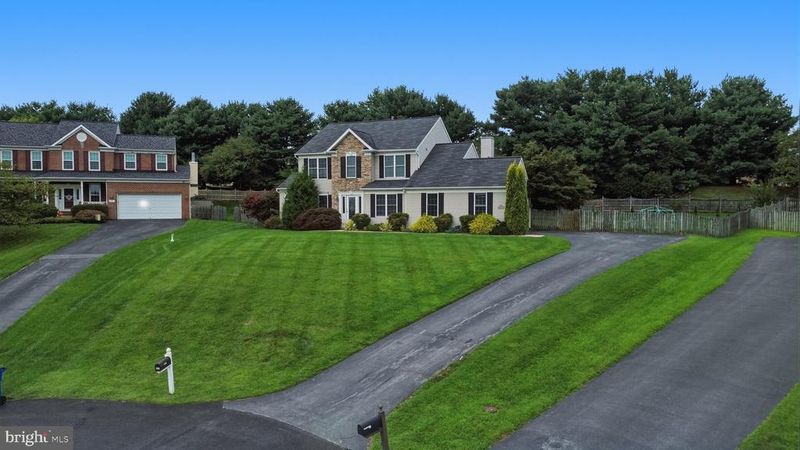 4028 Bunker Ct, Mount Airy, MD 21771