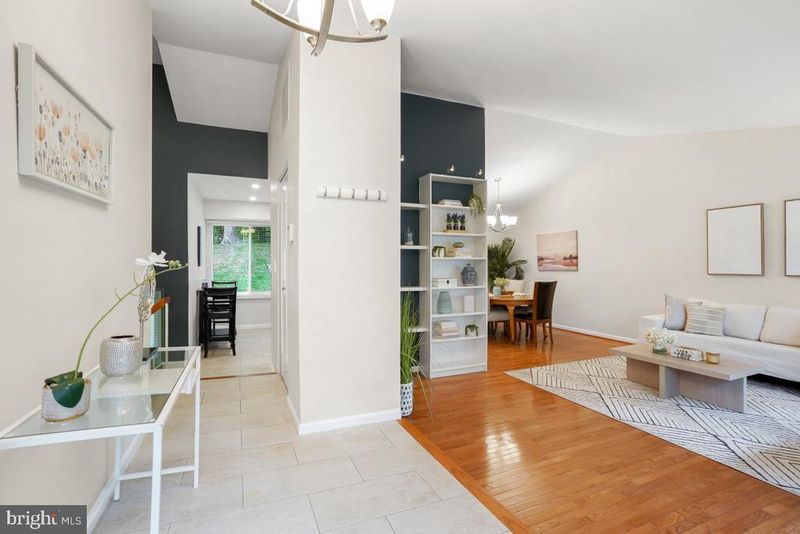 18221 Mehrens Ter, Olney, MD 20832