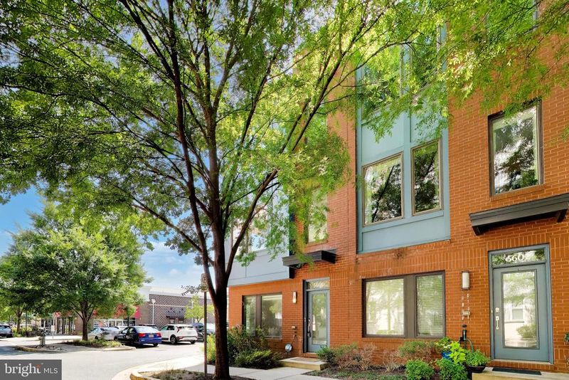 5600 45th Ave, Hyattsville, MD 20781