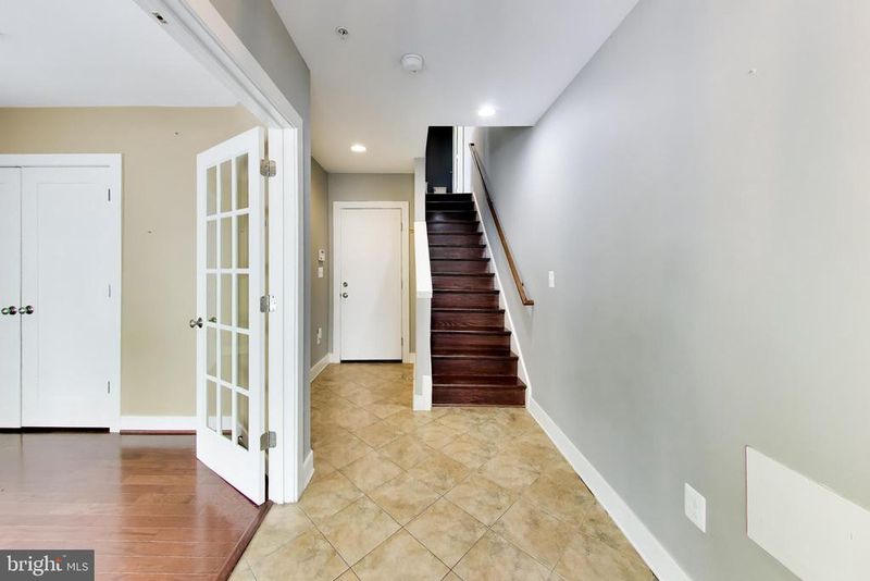 5600 45th Ave, Hyattsville, MD 20781