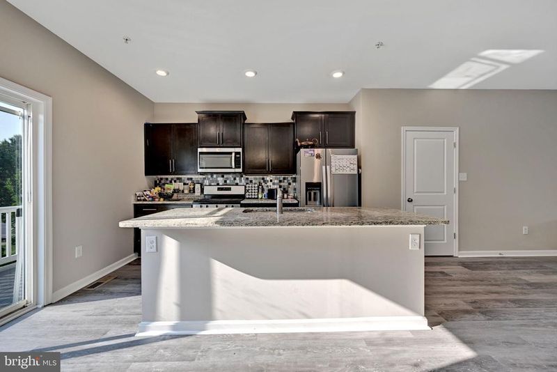 9718 Ruby Lockhart Blvd, Bowie, MD 20721