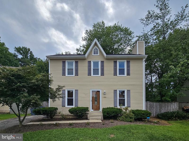1036 Hyde Park Dr, Annapolis, MD 21403