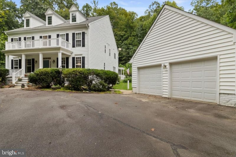 9911 Worman Dr, King George, VA 22485