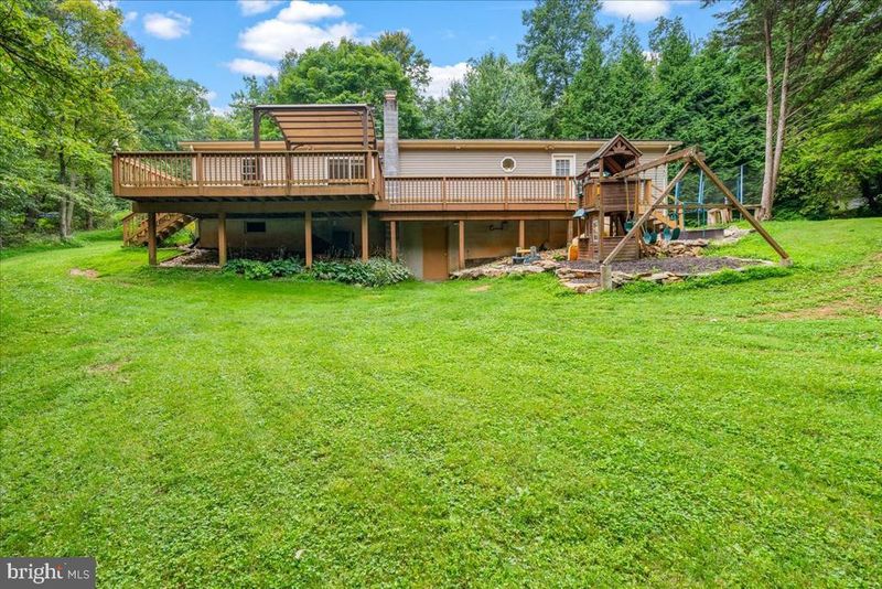 7622 Black Rd, Thurmont, MD 21788