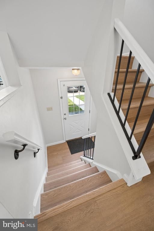 19208 Deep Run Ct, Germantown, MD 20876