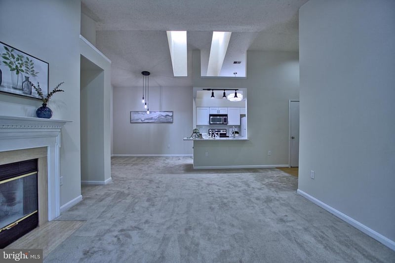 7701 Lafayette Forest Dr #31, Annandale, VA 22003