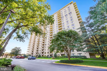5225 Pooks Hill Rd #1015S, Bethesda, MD 20814