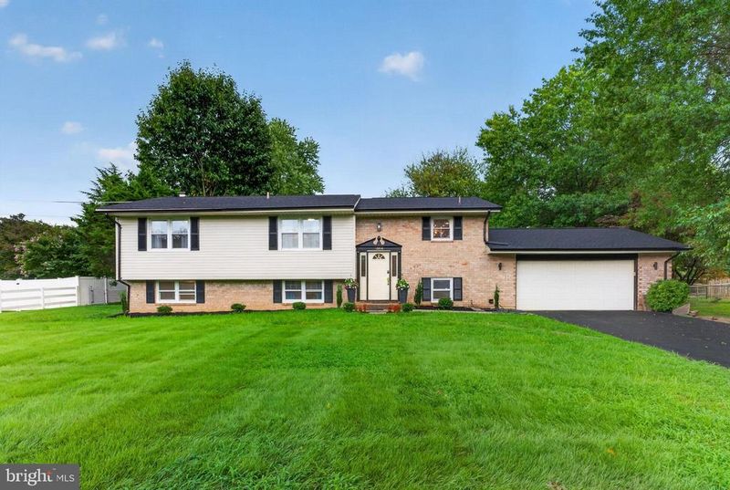 12810 Tern Dr, North Potomac, MD 20878