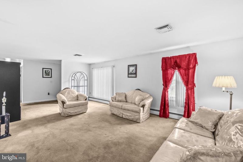 9714 22nd Ave, Adelphi, MD 20783