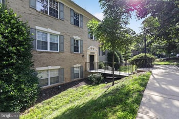 20220 Shipley Ter #102, Germantown, MD 20874