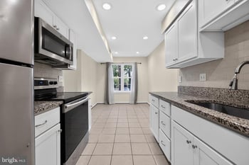 20220 Shipley Ter #102, Germantown, MD 20874