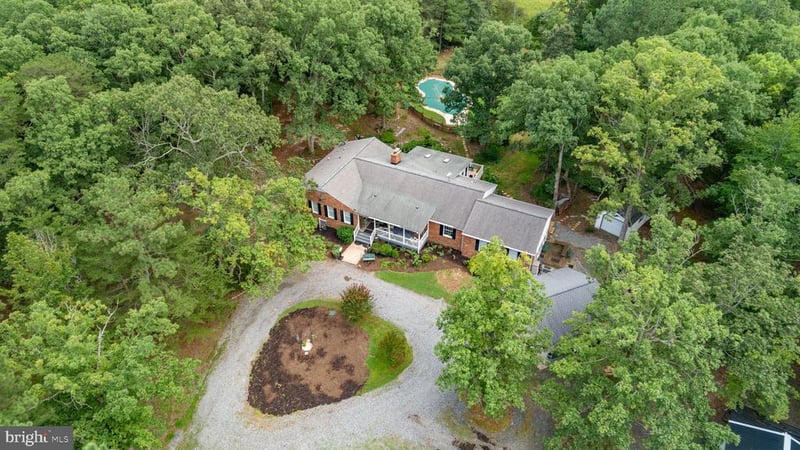 18270 Stoney Point Rd, King George, VA 22485