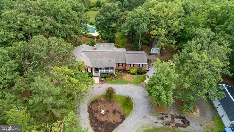 18270 Stoney Point Rd, King George, VA 22485