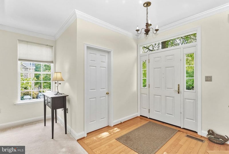 401 Leeds Ridge Ct, Purcellville, VA 20132