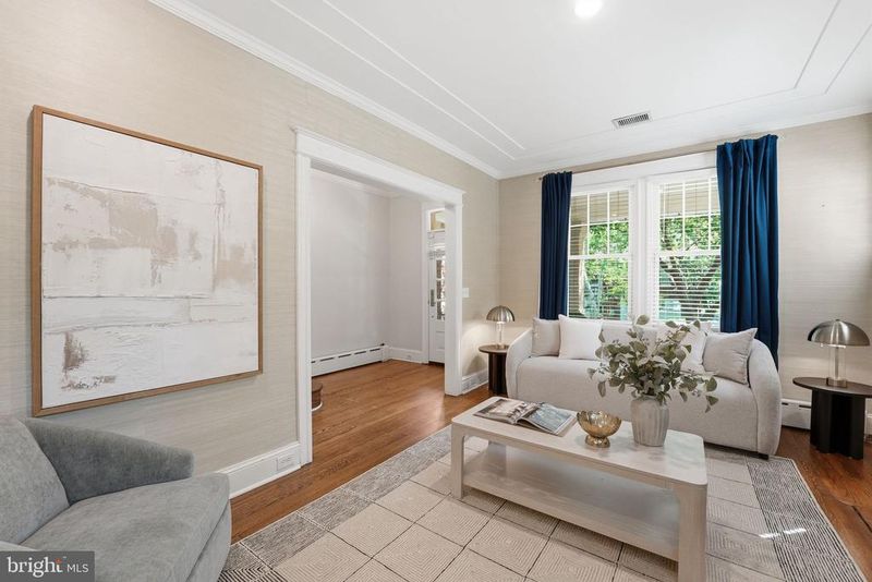 3512 30th St NW, Washington, DC 20008