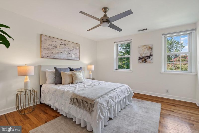 3465 S Stafford St #B, Arlington, VA 22206