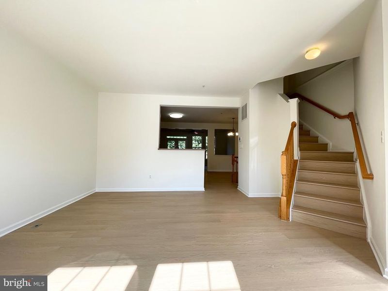 3544 Winthrop Ln, Frederick, MD 21704