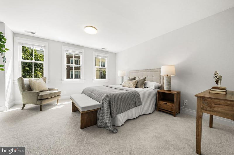 906 N Columbus St, Alexandria, VA 22314