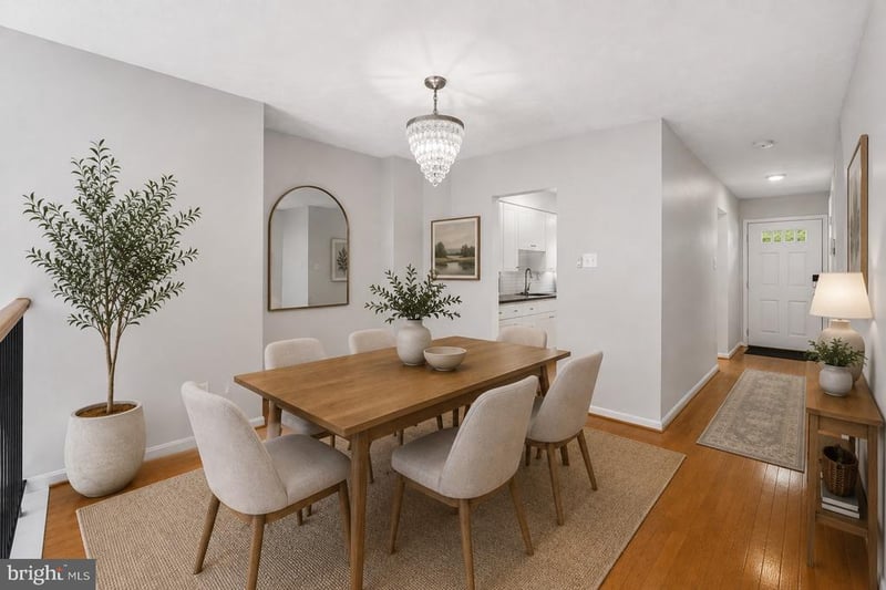 13945 Big Yankee Ln, Centreville, VA 20121