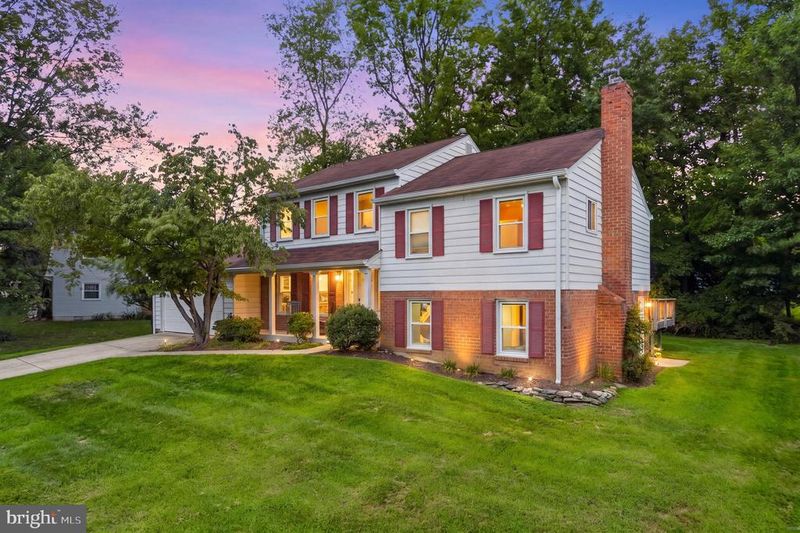 12422 Parkton St, Fort Washington, MD 20744