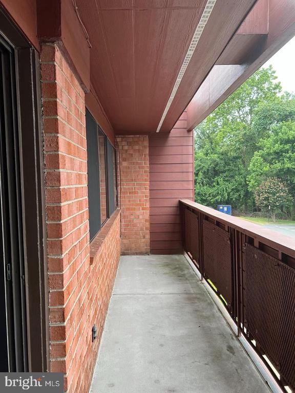 1521 S George Mason Dr #20, Arlington, VA 22204