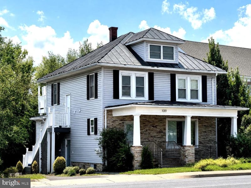 1019 Berryville Ave, Winchester, VA 22601