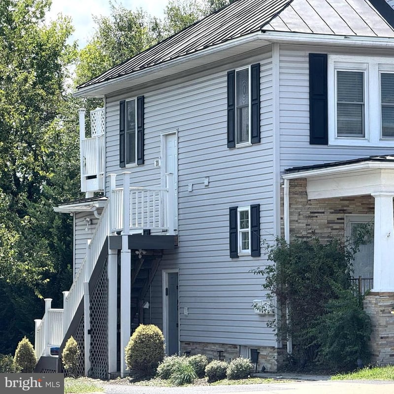 1019 Berryville Ave, Winchester, VA 22601