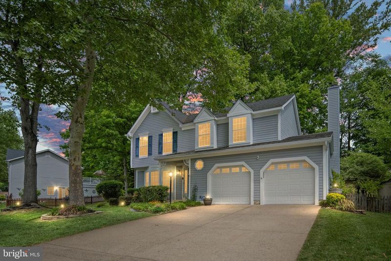 37 Rocky Way Dr, Stafford, VA 22554