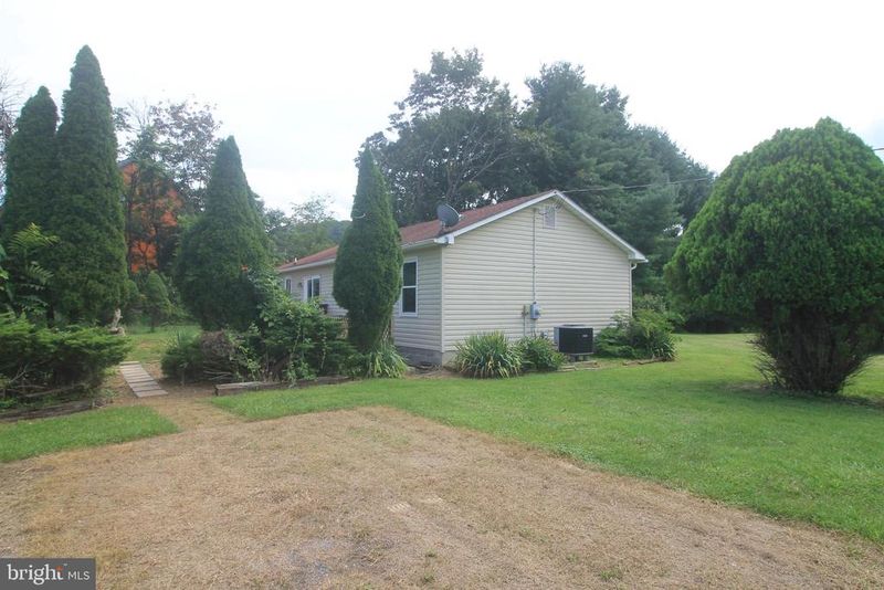 4443 Bentonville Rd, Bentonville, VA 22610