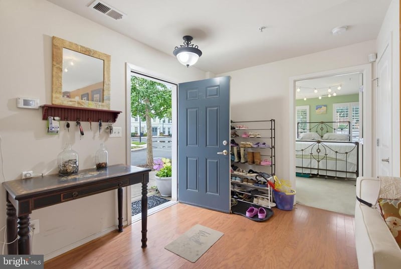 3927 Old Dominion Blvd, Alexandria, VA 22305