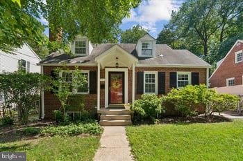 115 Eastmoor Dr, Silver Spring, MD 20901