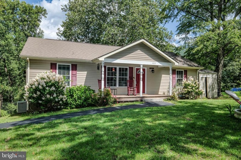 486 Hidden View Ln, Front Royal, VA 22630