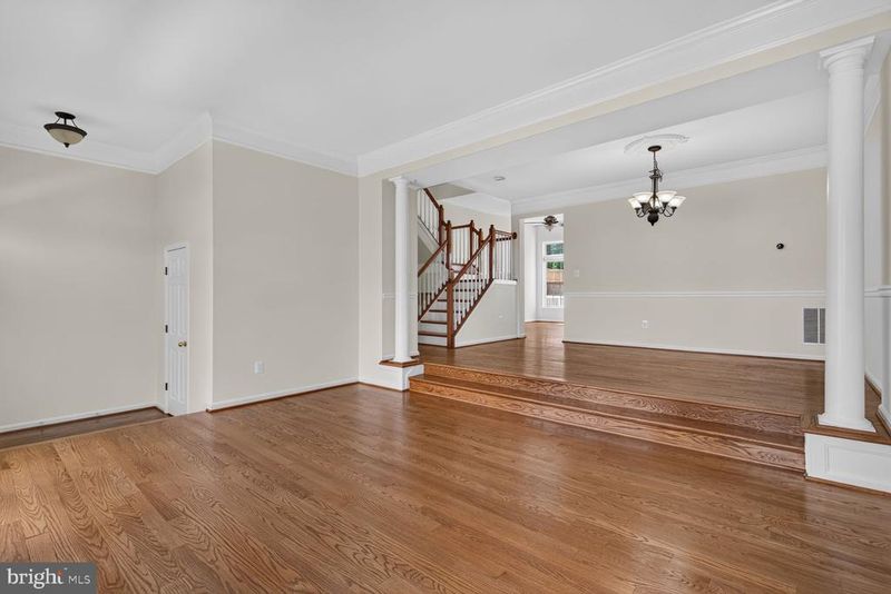 41923 Cinnabar Sq, Aldie, VA 20105