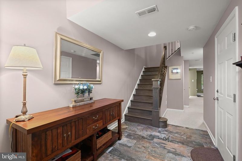 1564 Hallwood Ct, Crofton, MD 21114