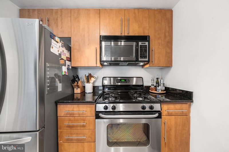 1021 N Garfield St #712, Arlington, VA 22201