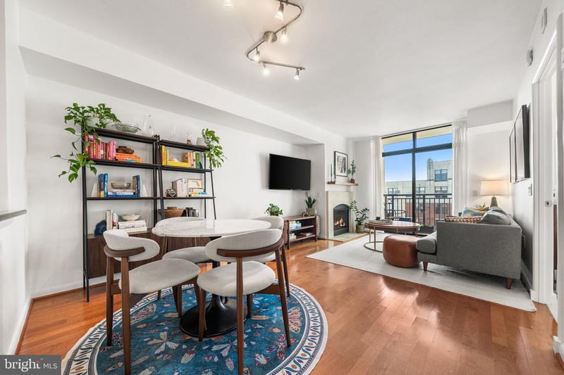 1021 N Garfield St #712, Arlington, VA 22201